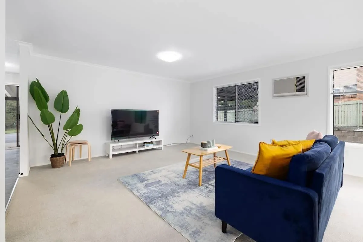 Stargaze&Soak Private Retreat Park-Front Mins To Logan Hospital Villa Waterford Australia